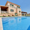 Отель Villa 5 Bedrooms With Pool And Wifi 107783, фото 1