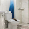 Отель Comfy And Well Furnished 2Br Springlake Summarecon Bekasi Apartment, фото 10