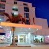 Отель Playa Club в Картахене