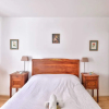 Отель Pleasant and Comfortable 3-room Apartment, фото 2
