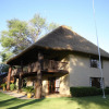 Отель Roundstone Mountain Biking & Game Lodge, фото 3