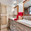 Отель Hearn Rd House #303137 4 Bedrooms 3 Bathrooms Home, фото 4
