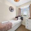 Отель Stays with Bels Short Lets Serviced Accommodation Nottingham contractors & Leisure up to 7 guests, фото 3