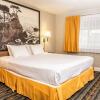 Отель Pelican Inn Monterey в Монтерее