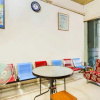 Отель SPOT ON 92072 Restu Ibu Homestay Syariah, фото 6