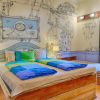Отель Lavender Circus Hostel, фото 2
