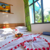 Отель Blue Water Thoddoo Inn, фото 6
