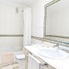 Отель Signature Lindin Cottage Room 4, фото 13