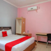 Отель RedDoorz Plus Syariah @ Hotel Boulevard Luwuk, фото 4