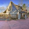 Отель Spacious Lake Santeetlah Cottage w/ Lake Views!, фото 1