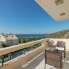 Отель Spacious Villa in Saronida with Swimming Pool, фото 6