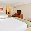 Отель Holiday Inn Express Hotel & Suites Niagara Falls, an IHG Hotel, фото 24