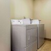 Отель Quality Inn & Suites, фото 5