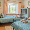 Отель Lovely 2 BD with stunning views over Stroud valley, фото 3