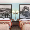 Отель Super 8 Motel - Cedar City, фото 10