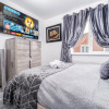 Отель Stunning 2-bed Apartment in Tipton Sleeps 3, фото 17