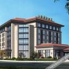 Отель Madison Hotel near The Yantai Government and Yantai University, фото 26