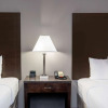 Отель La Quinta Inn & Suites by Wyndham Houston Energy Corridor, фото 6