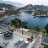 Отель A stunning terrace with jacuzzi by the sea, and close to the center and beach, фото 20