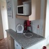 Отель 2 bed Caravan Approx 10 Mins From Beach Suzie 2, фото 9