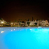 Отель Suitur beachfront duplex with pool and sea views, фото 1