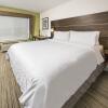 Отель Holiday Inn Express Chicago NW - Vernon Hills, an IHG Hotel, фото 7