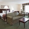 Отель Holiday Inn & Conference Center Marshfield, an IHG Hotel, фото 23