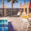 Отель La Quinta Inn And Suites Las Vegas Airport South, фото 1