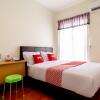 Отель OYO 1940 Cendana Homestay Syariah, фото 3