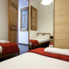 Отель Family Apartment Near Sagrada Familia, фото 6