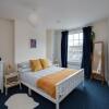 Отель Awesome 1 Bed in Central Southsea, фото 3