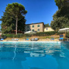 Отель Beautiful Farmhouse with Hot Tub in Umbria, фото 7