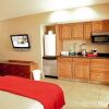 Отель Lake Grassy Inn & Suites, фото 20