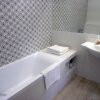 Отель KievRent Apartments, фото 10