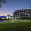 Отель DoubleTree by Hilton Winston Salem - University, фото 1