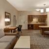 Отель Staybridge Suites Overland Park - Kansas City S, фото 7