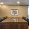 Отель Comfort Suites Bethlehem Near Lehigh University and LVI Airport, фото 15