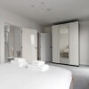 Отель Guestready Stylish Minimalist Penthouse W Balconies Sleeps Up To 6, фото 21