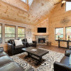 Отель Brand-new Luxury W/ Hot Tub & Firepit 3 Bedroom Cabin, фото 6