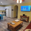Отель Brand New Inside 1/2 Block to Beach Fun Pool 2 Bedroom Home by Redawning, фото 11