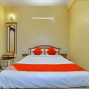 Отель OYO 11415 Hotel Raj Laxmi, фото 3