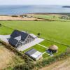 Отель Ocean View,Kinsale, Exquisite holiday homes, sleeps 22, фото 6