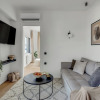Отель Sanders Arch - Adorable 1-bdr Apt w Balcony, фото 16