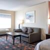 Отель Holiday Inn Oceanside Camp Pendleton Area, an IHG Hotel, фото 46