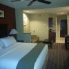 Отель Holiday Inn Express Hotel And Suites Clinton, фото 10