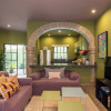 Отель Vibrant 3Bed Villa - A Deco Retreat, фото 17