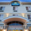 Отель Days Inn And Suites Altoona, фото 1