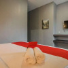 Отель Reddoorz Plus Near Maimun Palace 2 Medan, фото 4