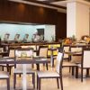 Отель Movenpick Hotel Apartments Al Mamzar Dubai, фото 33