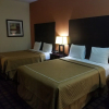 Отель Executive Inn & Suites, фото 1